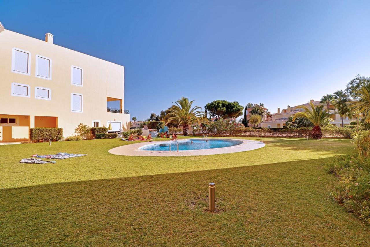 Vilamoura Delight With Pool By Homing Kültér fotó