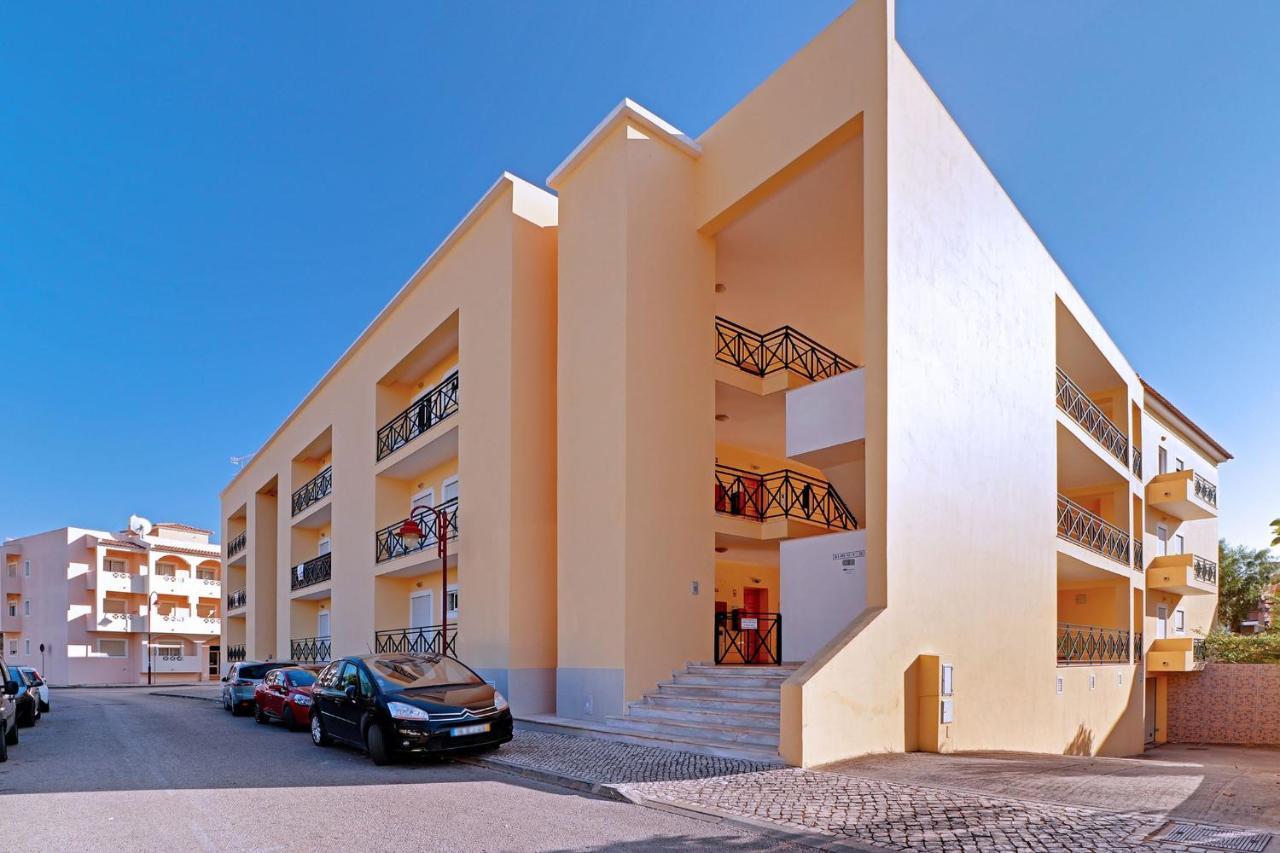 Vilamoura Delight With Pool By Homing Kültér fotó